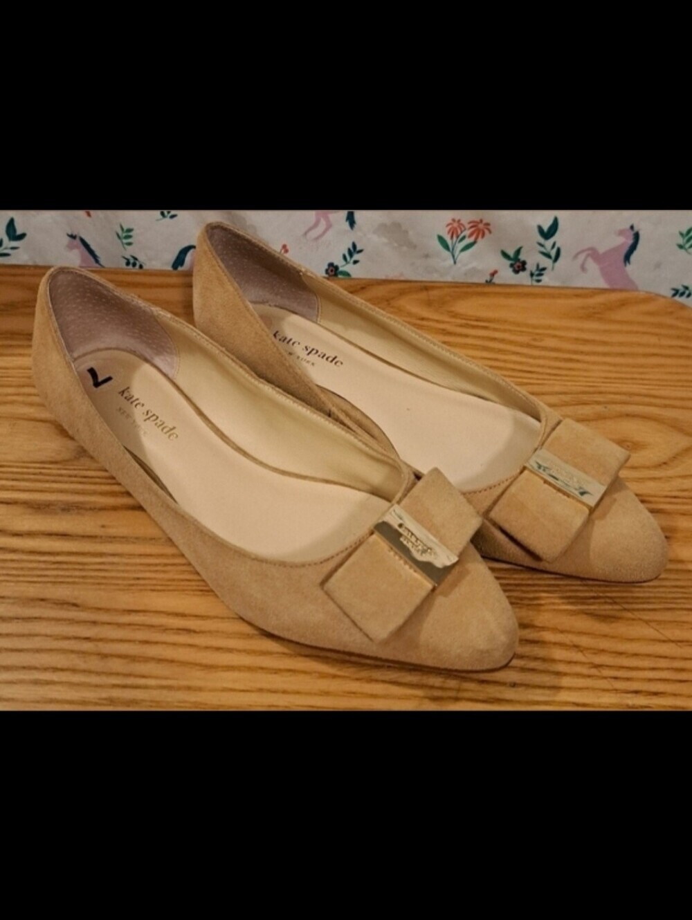 EUC Kate Spade Norah Beige Suede Neutral Boho Casual Flat Shoe w/ Bow SZ 7M